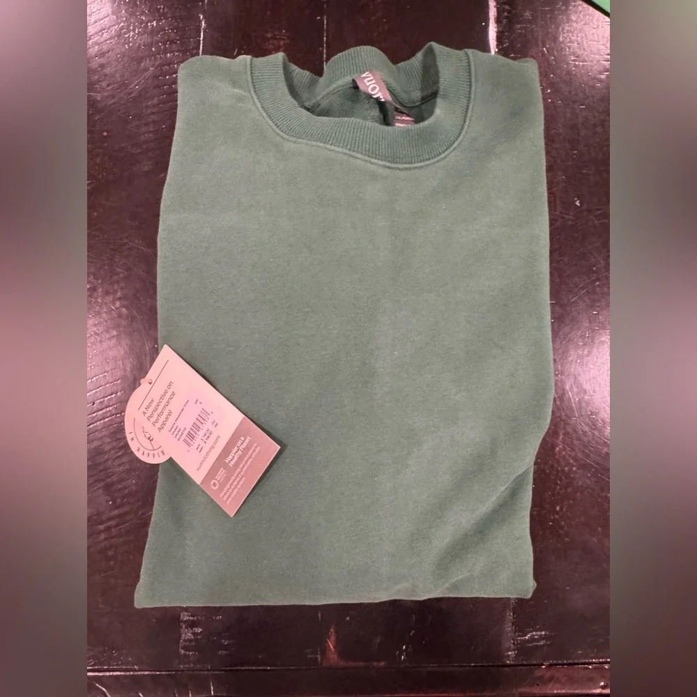 Vuori Sedona Weekender Crew Sweatshirt in Viridian green - Picture 6 of 7